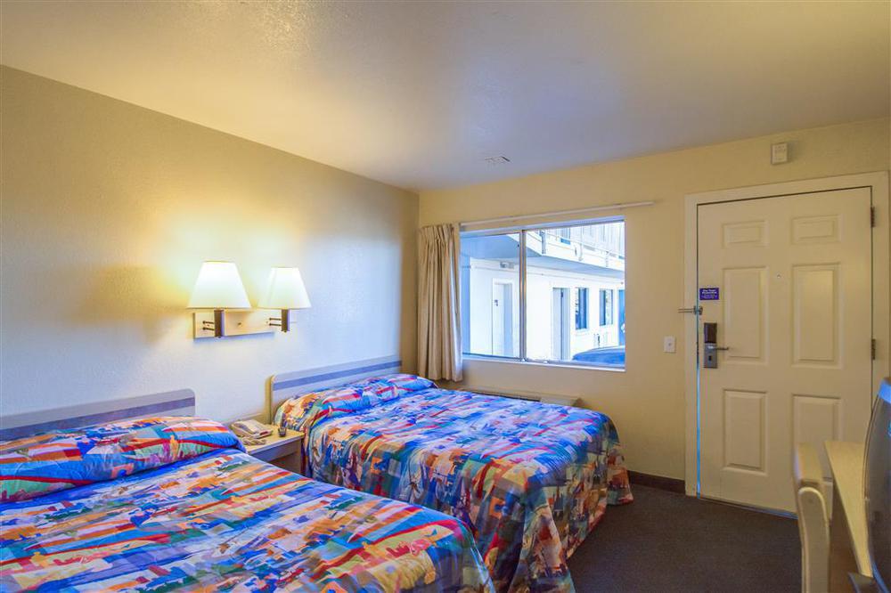 Motel 6-Redding, Ca - Central Bilik gambar