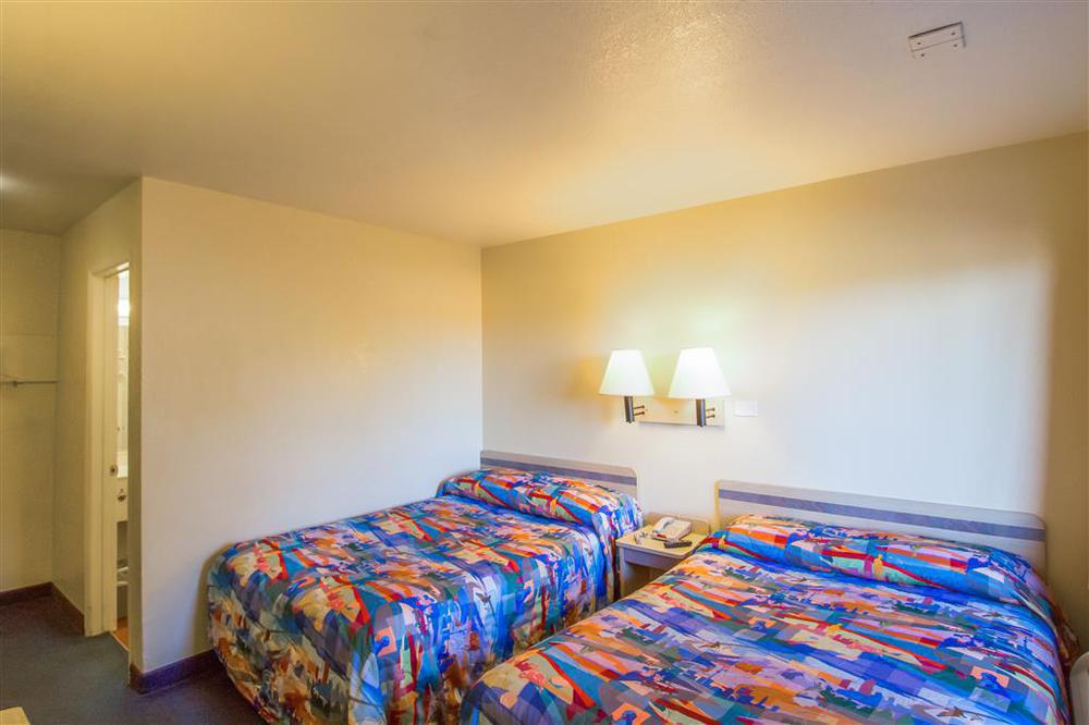 Motel 6-Redding, Ca - Central Bilik gambar