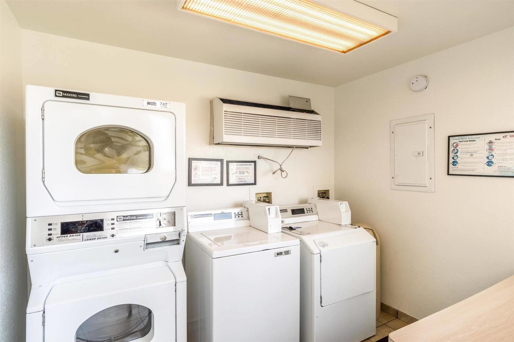 Motel 6-Redding, Ca - Central Luaran gambar