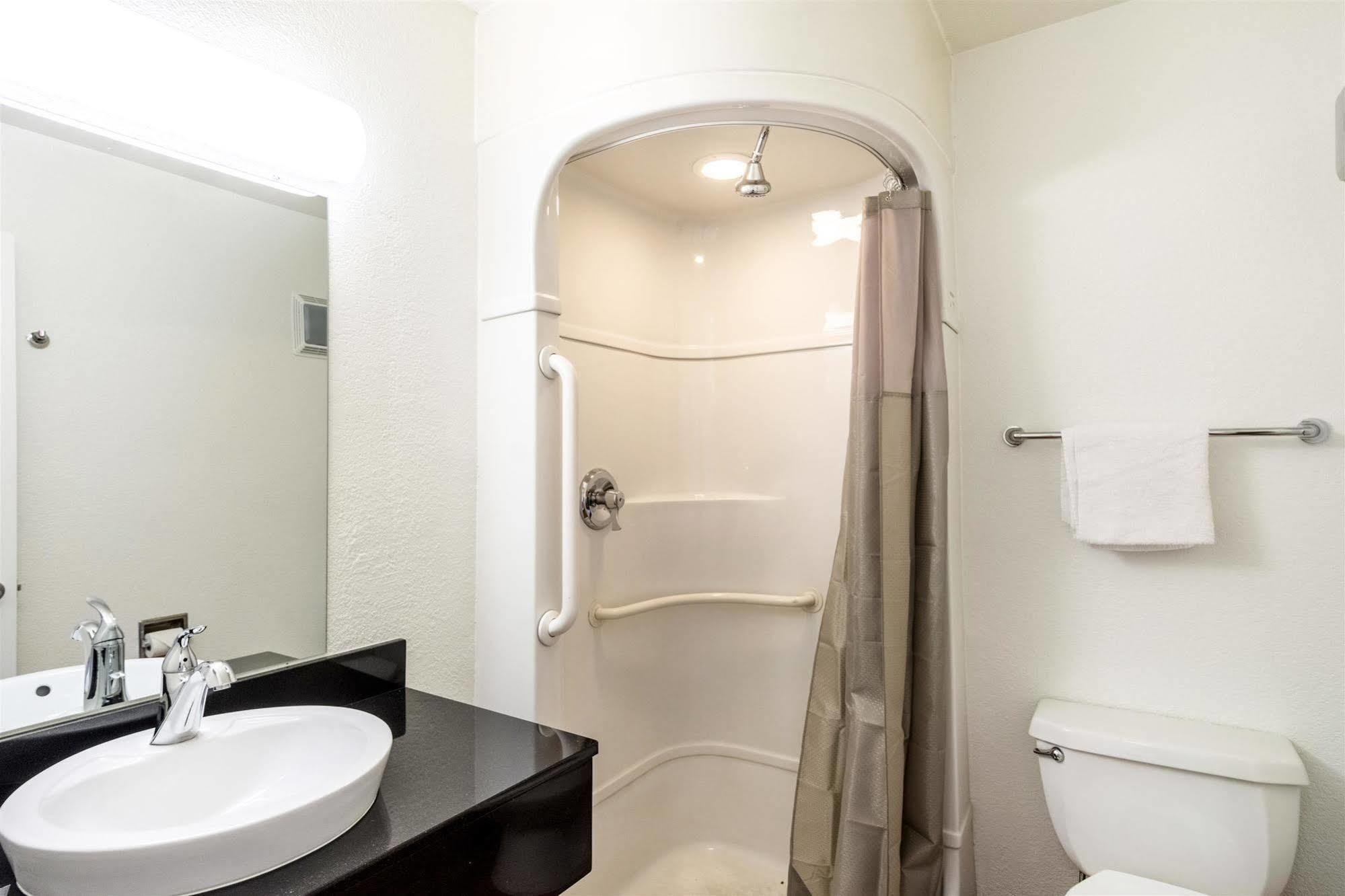 Motel 6-Redding, Ca - Central Luaran gambar
