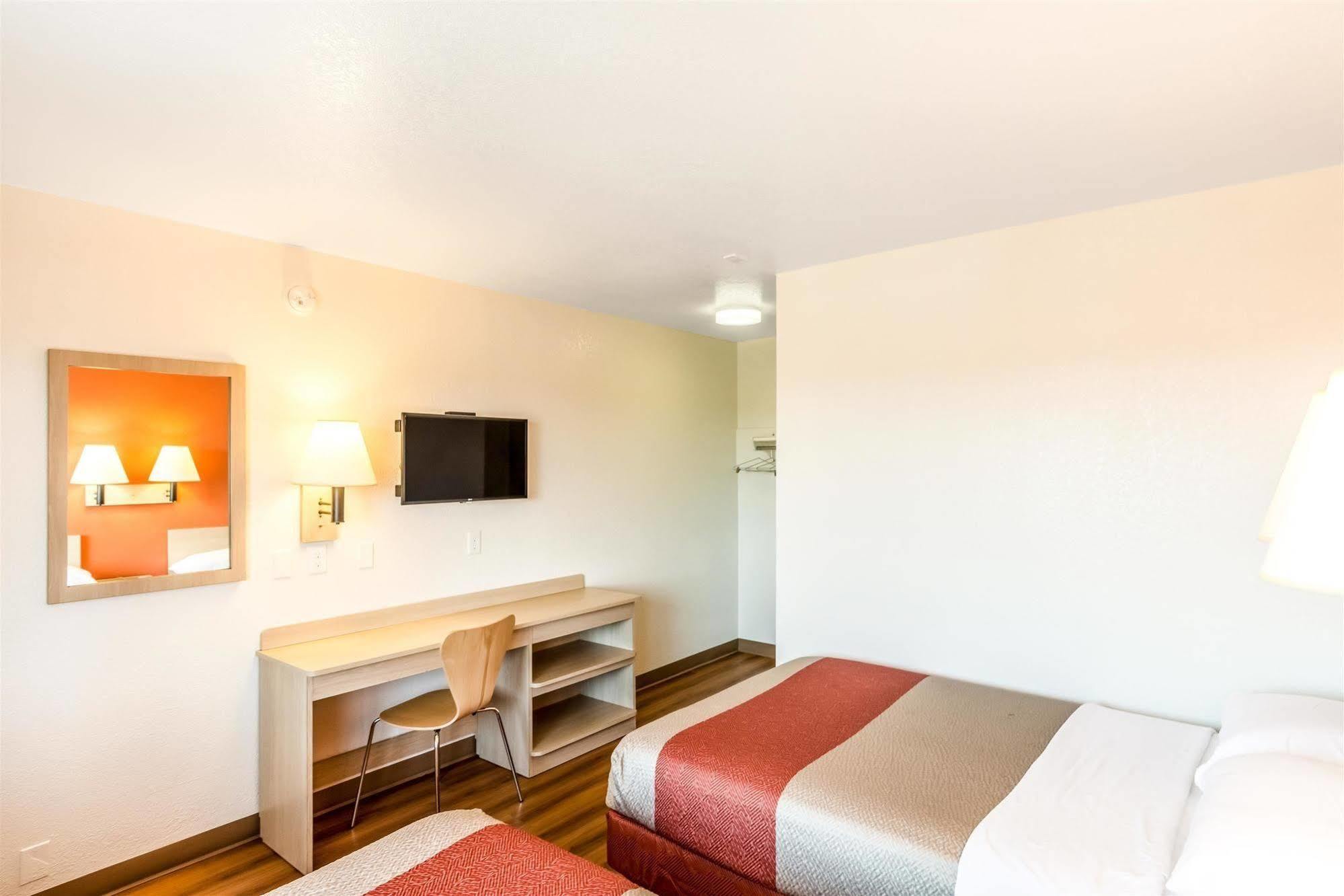 Motel 6-Redding, Ca - Central Luaran gambar